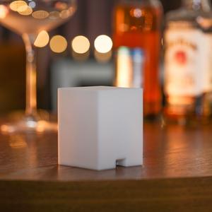 Lámpara Nocturna de Silicona en Forma de Cubo Recargable por USB, Lámpara de Silicona Táctil para Niños - Product Image 2