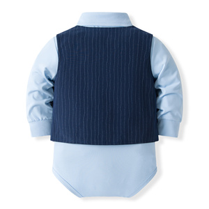 Catpapa Vente en gros Ensemble 4 pièces <span class=keywords><strong>pour</strong></span> bébés garçons : Barboteuse bleu clair, Gilet rayé marine, Pantalon et Nœud papillon – Tenue de cérémonie - Product Image 4