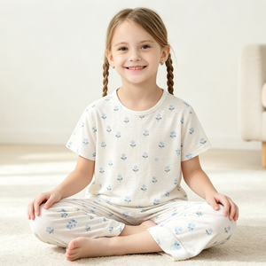Ensemble de pyjamas pour filles, en coton et fibre de bambou écologiques, à séchage rapide, doux, à manches courtes et longues - Product Image 4