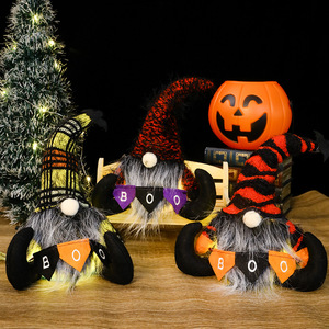 Décoration de table lumineuse en peluche pour Halloween, poupée sans visage en tricot rayé avec chapeau, bannière Boo, pour fête à domicile et bureau - Product Image 2