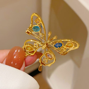 Broches de Zirconia Multicolor Franceses en Oferta, Elegantes Broches de Cristal con Forma de Mariposa Dorada, Conjunto de Accesorios Populares para Mujer ALN26020394 - Product Image 2