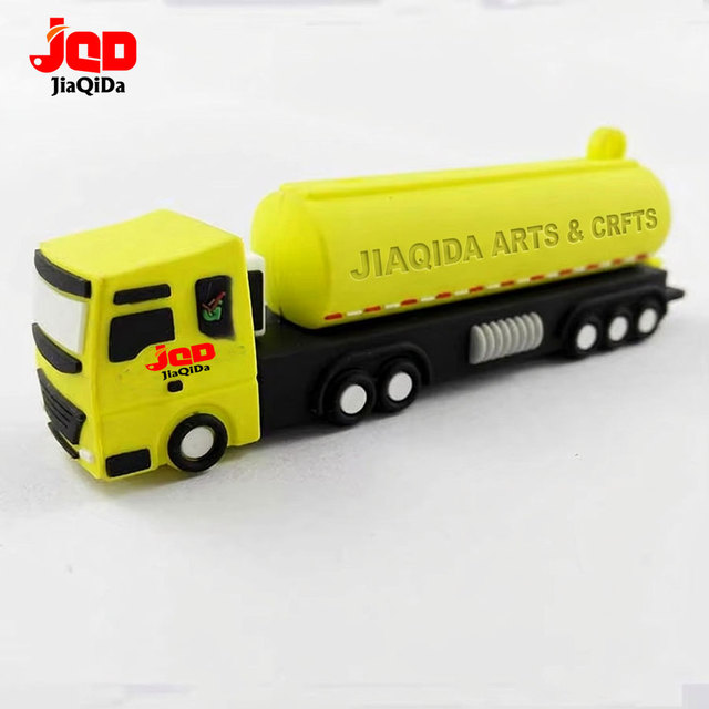 Personalized Custom PVC Pendrive USB 2.0 Portable U Disk Car Tanker Sprinkler Shape Custom Logo USB Flash Drive 2GB 4GB 8GB 16GB
