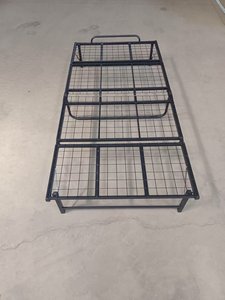 <span class=keywords><strong>Rete</strong></span> <span class=keywords><strong>metallica</strong></span> pieghevole letto 3 volte forte ferro singola doppia piattaforma portatile fondazione telaio del letto - Product Image 2