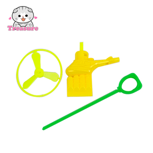 Wholesale High Quality Toy Candy Airplane Whistle Toy Packing in Bag - Product Image 3
