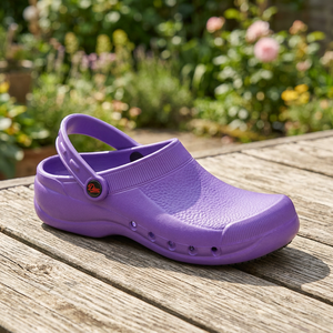 Zapatos de EVA Ultraligeros, Antideslizantes y Antiestáticos, Color Violeta, Suela con Microdots, Fabricados en España - Product Image 3