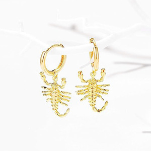 Orecchini a Forma di Scorpione per Halloween, Gioielli Creativi e Alla Moda per Donne - Product Image 1