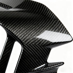 Pièces de modification automobile en fibre de carbone de style racing pour accessoires de <span class=keywords><strong>tuning</strong></span> auto (75 caractères) - Product Image 4