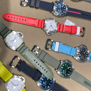 Reloj de Buceo Inspirado en Panarai Premium Luminar, Caja Extra Grande, Manecillas y Marcadores Luminiscentes, Esferas y Correas de Múltiples Colores - Product Image 1