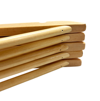 Cintres en bois massif OWENTEK robustes avec crochet rotatif à 360 degrés, barre ronde pour pantalon et encoches pour les épaules