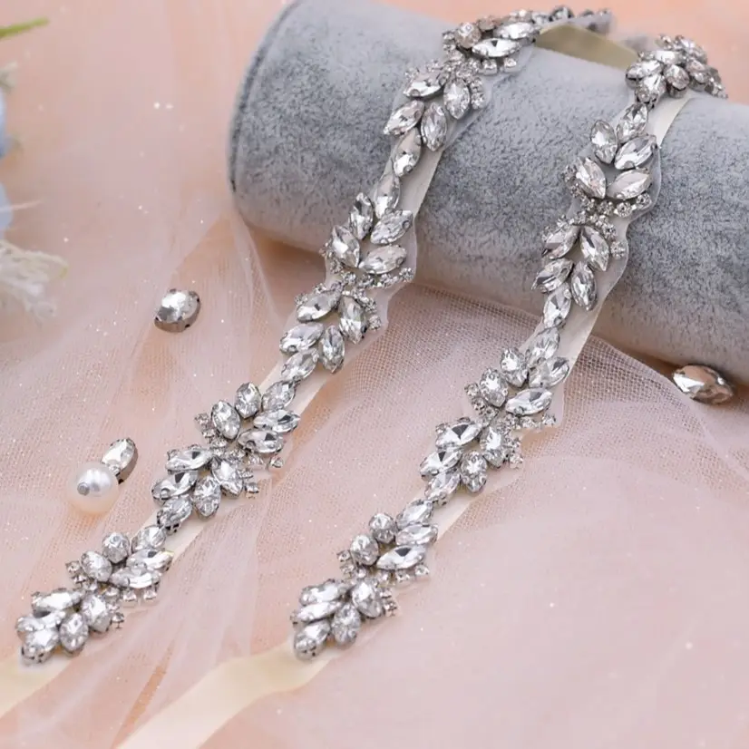 Karışık stilleri Rhinestone gelin kuşak kemer elbise aksesuarları gümüş elmas nedime kemerleri için parti