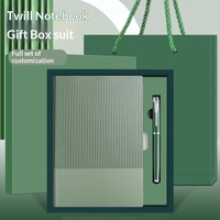 Set de Cuaderno Cosido con Costuras a Vista en Cuero Sintético Tamaño A5 con Logotipo Personalizable, Bloc de Notas Empresarial, Caja de Regalo para Regalos Corporativos