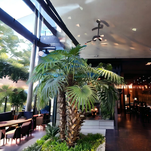 Palmier artificiel en éventail de Washington Palmier en fibre de verre résistant aux UV Palmiers artificiels d'extérieur 3 mètres au <span class=keywords><strong>prix</strong></span> d'usine - Product Image 2