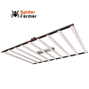 Lampe de culture LED Spider Farmer 1200W 4x6ft Premium Commercial Pliable à spectre complet 1200 Watts pour la floraison SE1200W - Product Image 1