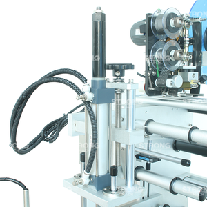 Máquina Etiquetadora Semiautomática de Escritorio, Aplicadora de Etiquetas Adhesivas para Botellas Cuadradas Planas, a Bajo Precio - Product Image 5