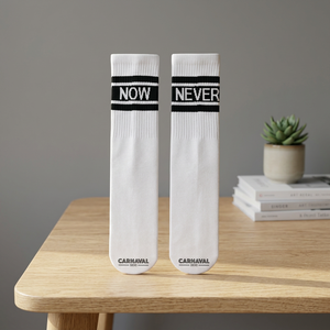 ถุงเท้ากีฬาข้อกลางสีขาวแบบทอสำหรับใส่ในบ้าน Unisex Now Never Printed Back Ankle - Product Image 2