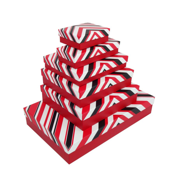 Custom Red White Black triangle Stripes Lid and Pink Interior Cardboard Box