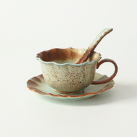 Service de vaisselle en céramique de luxe avec motif floral pour restaurant, assiettes en porcelaine, vaisselle en céramique pour usage hôtelier