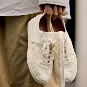 Chaussures décontractées légères à semelle fine en cuir de vachette de première qualité, nouvelle mode 2026, baskets polyvalentes pour hommes, chaussures basses tendance - Product Image 3