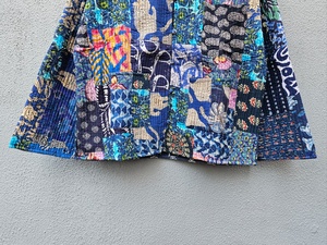 Veste d'hiver matelassée en coton imprimé à la main, style bohème ethnique pour femme, cadeau élégant pour elle - Product Image 2