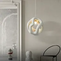 Lampe de chevet nordique moderne dorée, décoration intérieure contemporaine, luminaire suspendu en résine Wabi Sabi, lustre à commande à distance LED