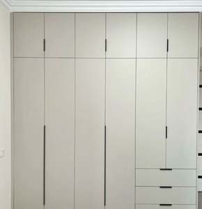 Armoire en mélamine portable de style moderne Ensemble de chambre à coucher écologique et personnalisé en vente directe en usine pour votre chambre à coucher - Product Image 2