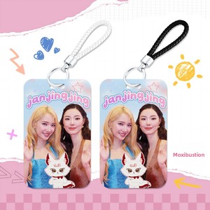 Porta Tarjetas Personalizado Estilo Coreano CP, Protector de Tarjetas de Identificación de Plástico con Diseño Deslizante de <span class=keywords><strong>Jan</strong></span> & Jingjing - Product Image 2