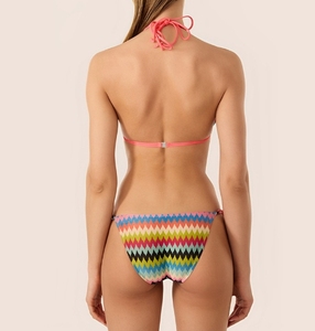 Bikini de dos piezas de alta calidad con estampado arcoíris de ganchillo sexy para mujer - Product Image 3