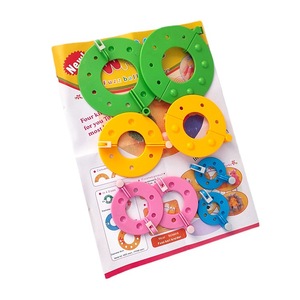 Pompom Makers 4 Taille Pom Poms Maker Tool Set DIY Fluff Ball Weaver pour DIY <span class=keywords><strong>Laine</strong></span> Fil À <span class=keywords><strong>Tricoter</strong></span> - Product Image 4