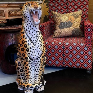 Escultura de leopardo de <span class=keywords><strong>animal</strong></span> de fibra de vidrio personalizada para exteriores, estatua artística de resina para jardín y Casa, regalo - Product Image 2