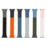 Correa de reloj magnética de silicona de dos colores RYB AP para Apple Watch 41mm 45mm 44mm 40mm 49mm 46mm pulsera