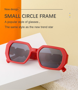 <span class=keywords><strong>Verre</strong></span> Nouvelle Mode En Gros Tendance Client Logo Marque Conception <span class=keywords><strong>Carré</strong></span> <span class=keywords><strong>Lunettes</strong></span> De Soleil Femmes Diamant-Agrémenté <span class=keywords><strong>Lunettes</strong></span> <span class=keywords><strong>Lunettes</strong></span> - Product Image 5