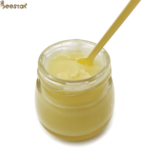 BEESTAR <span class=keywords><strong>Gelée</strong></span> <span class=keywords><strong>royale</strong></span> de haute <span class=keywords><strong>qualité</strong></span> 10-HDA 1,6% de teneur en 10-HDA Produit apicole naturel congelé en vrac Produits apicoles en gros - Product Image 4