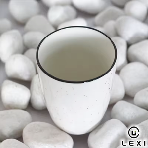 Taza de Cerámica Porcelana LEXI con Diseño Moteado, 330 ml, Blanca con Borde Negro, Sin Asa, Moderna, Apta para Lavavajillas y Microondas, Regalo para Hogar u Oficina - Product Image 3