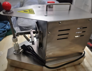 Machine à peler les fruits et légumes (orange, pomme, poire) - Acier inoxydable 304, 380V 50W, Garantie 1 an, Usage commercial, Facile à utiliser - Product Image 1