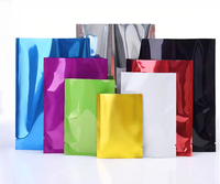 Sacs d'emballage alimentaire en plastique thermoscellables de différentes couleurs, sachets en aluminium à trois côtés scellés pour le stockage