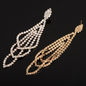 Boucles d'oreilles pendantes plaquées or brillant, style punk, avec chaîne griffe, strass en cristal et pampilles, pour le commerce extérieur euro-américain - Product Image 4