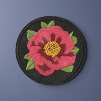 Écussons ronds en chenille, badge tissé personnalisé, dos auto-agrippant, logo de marque en lettres, patch brodé en tissu, étiquette brodée
