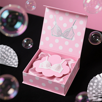 Boîte d'emballage haut de gamme pour soutien-gorge avec estampage à chaud dimensionnel et motif dentelle tulipe, boîtes cadeaux pour lingerie de marque au design raffiné