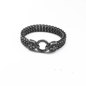 Yunnique – Bracelet croix en acier titane pour hommes, style européen et américain, tendance, Punk rétro, chaîne noire, bijoux, cadeau - Product Image 5