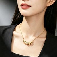 Collier pendentif ailes d'ange en acier inoxydable pour femme, avec diamants, plaqué or 18 carats, chaîne de clavicule, bijoux de mode inaltérables, vente en gros