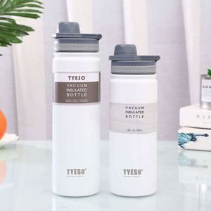 Bouteille moderne en acier inoxydable avec design gobelet et isolation sous vide - Product Image 4