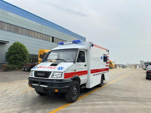 I-VECO 4x2 4X4 Manuelle Neuve Diesel Ambulance Médicale Hospitalière avec Surveillance à Vendre - Product Image 2