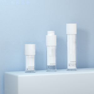 Флакон-диспенсер безвоздушный цилиндрический 50 мл класса люкс из акрила, перламутрово-белый, с золотой крышкой, с возможностью нанесения логотипа, для производства косметики и средств по уходу за кожей - Product Image 2