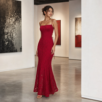 Robe sirène longue en dentelle rouge unie, taille naturelle, dos nu, bretelles spaghetti, pour soirée, vente en gros, personnalisable OEM