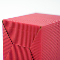 Boîtes aux lettres en carton coloré à deux embouts personnalisés carton ondulé Mini enveloppe rouge Boîtes d'emballage cadeau ondulé d'expédition