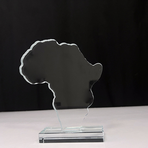 Trofeo <span class=keywords><strong>de</strong></span> cristal con <span class=keywords><strong>mapa</strong></span> <span class=keywords><strong>de</strong></span> África, premio <span class=keywords><strong>de</strong></span> Base transparente con impresión UV <span class=keywords><strong>para</strong></span> seguros, regalos <span class=keywords><strong>de</strong></span> bienvenida - Product Image 4