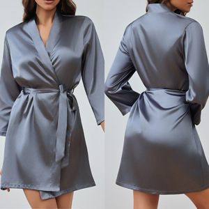 Nuova <span class=keywords><strong>Vestaglia</strong></span> Corta da Notte 2026 in Seta Ghiaccio con Scollo a V Profondo <span class=keywords><strong>e</strong></span> Spalline, Sexy <span class=keywords><strong>e</strong></span> Confortevole, con Bordo in Pizzo, per <span class=keywords><strong>Donna</strong></span> - Product Image 5