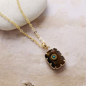 Collier Pendentif Géométrique en Pierre Naturelle Œil de Tigre, Plaqué Or, Alliage de Cuivre, Sertissage Clos, Bijou Cadeau - Product Image 2