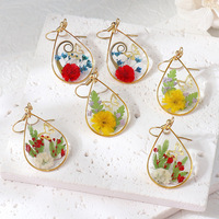 Anting-anting bunga awet bentuk tetesan air retro dari akrilik & resin - Hadiah bergaya vintage hutan yang manis dan feminin