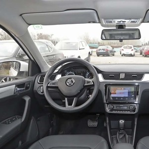 <span class=keywords><strong>Skoda</strong></span> Rapid <span class=keywords><strong>2022</strong></span> 1.5L Automatic Comfort, Auto Usata Economica, Berlina a Quattro Porte e Cinque Posti con Cambio Automatico a 6 Velocità, Guida a Sinistra - Product Image 6